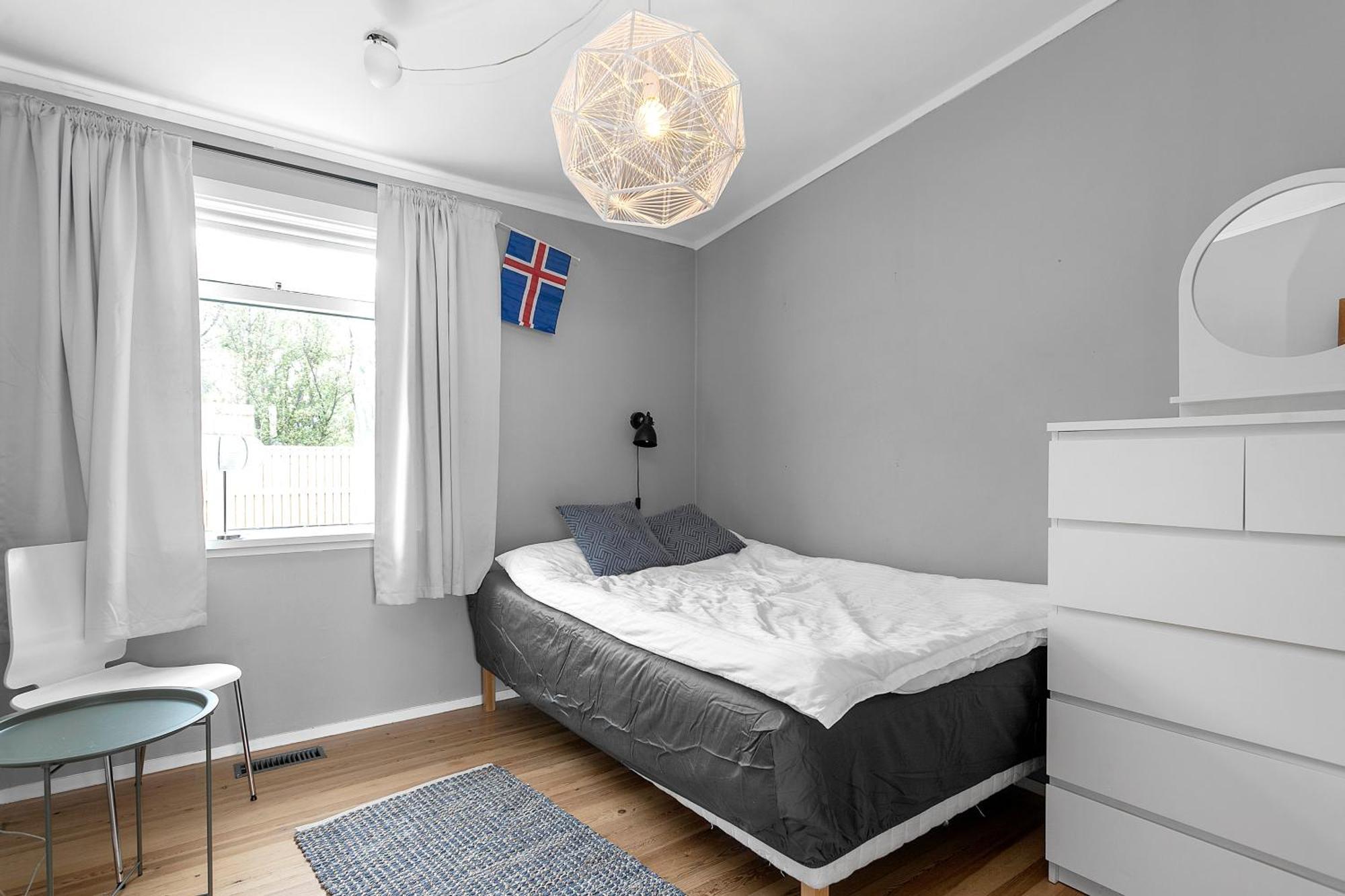 House - Villa With Garden And Hot Tub, 2 Min From Reykjavik Garthabaer Luaran gambar