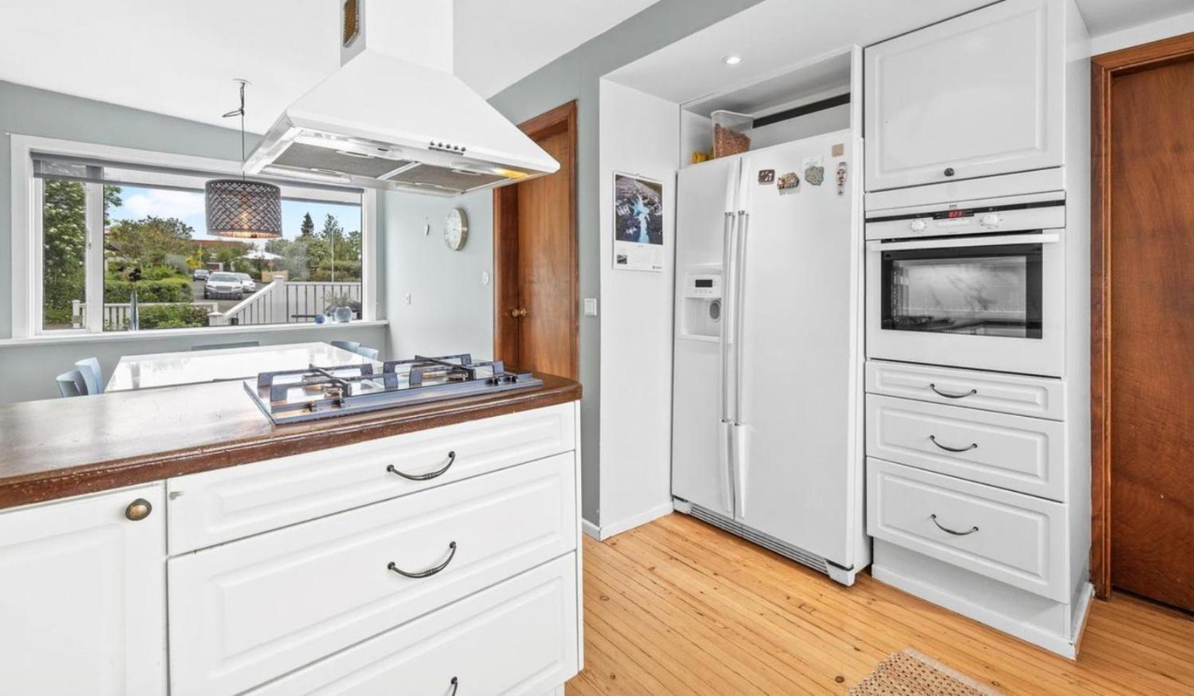 House - Villa With Garden And Hot Tub, 2 Min From Reykjavik Garthabaer Luaran gambar
